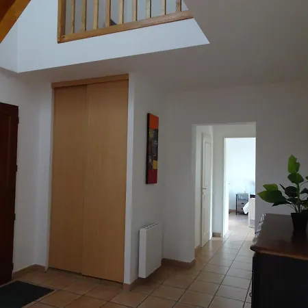 Charmante Maison A Au Coeur Des 5 Chateaux En Dordogne Holiday home Vezac (Dordogne)