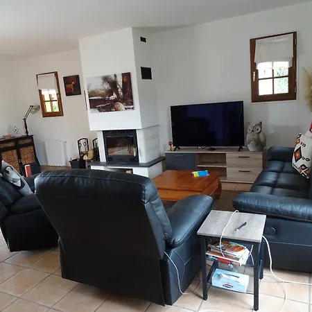 Charmante Maison A Au Coeur Des 5 Chateaux En Dordogne Holiday home Vezac (Dordogne)