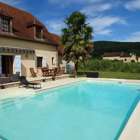 Holiday home Charmante Maison A Au Coeur Des 5 Chateaux En Dordogne *